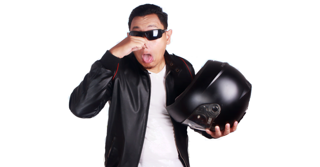 stivali da moto puzzolenti